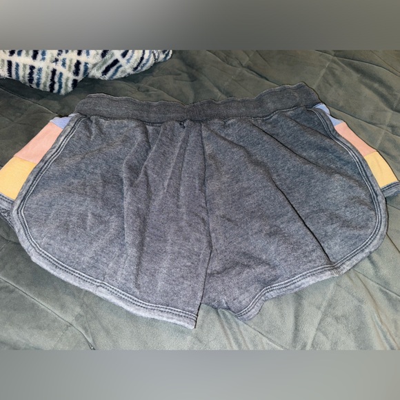 Bundle - Shorts! - Picture 5 of 6